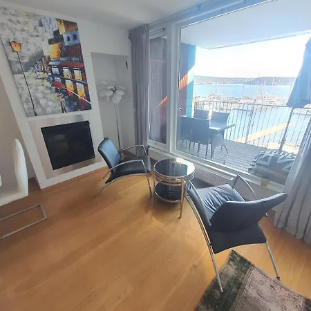 Sea Front Aker Brygge 아파트 오슬로